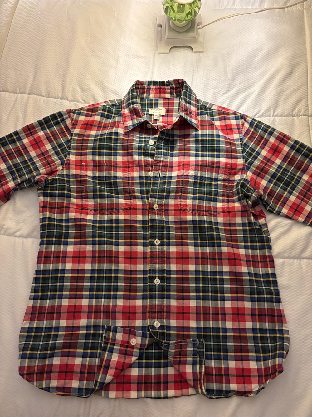 Club Monaco Red &Navy Plaid Short Sleeve Button-Down size M classic fit